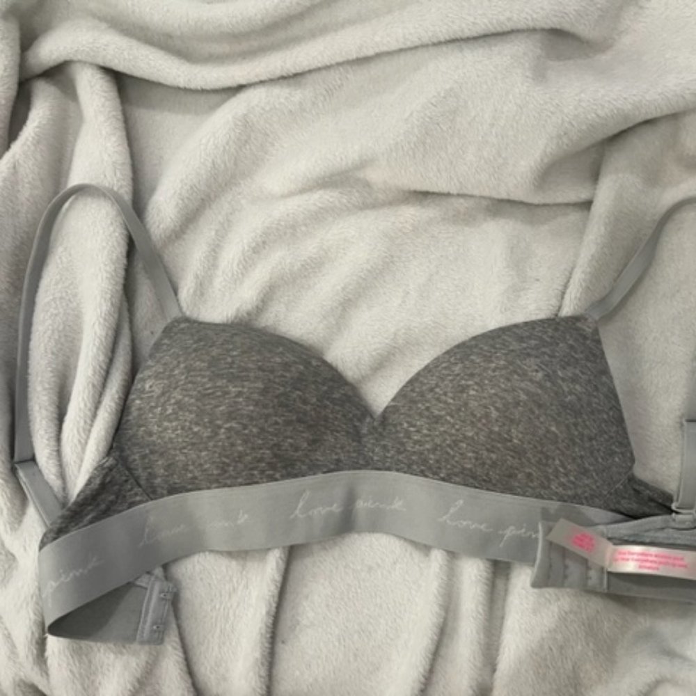 PINK 32B Wear Everywhere Bra